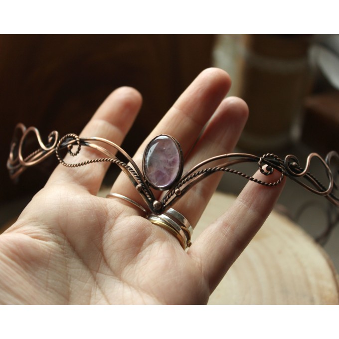 Elven tiara with amethyst