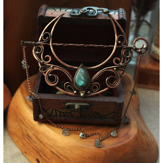 Hair clip Moon with labradorites