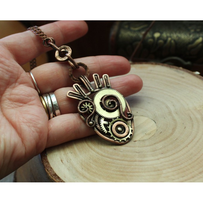 SteamPunk mechanic heart necklace 