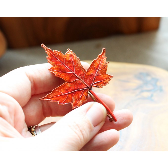 Copper maple brooch