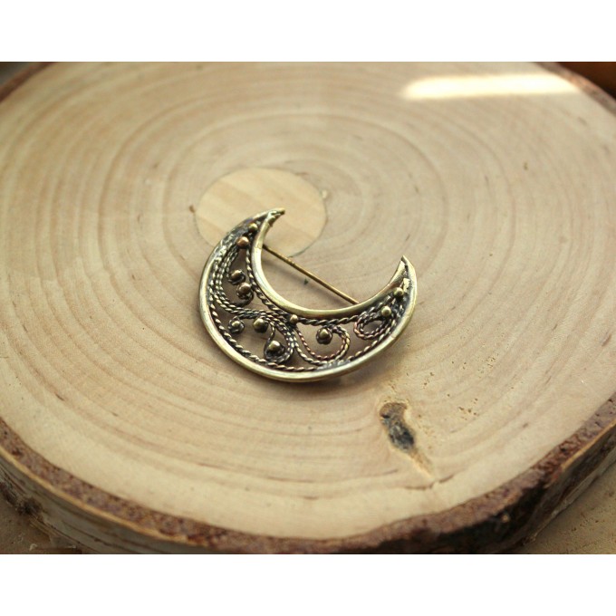 Copper and brass filigree moon broch