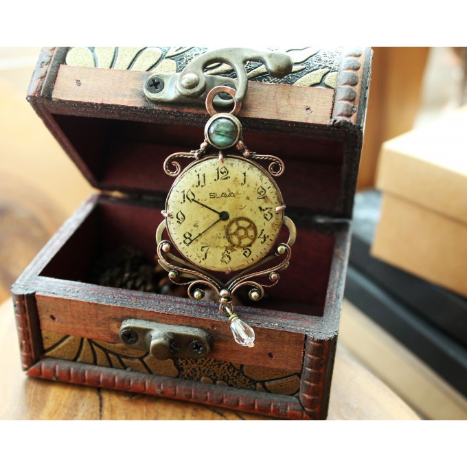 Steampunk clockface necklace with labradorite