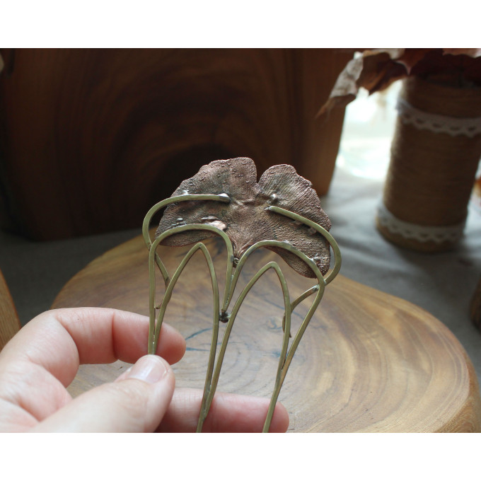 Copper brass ginkgo haircomb 