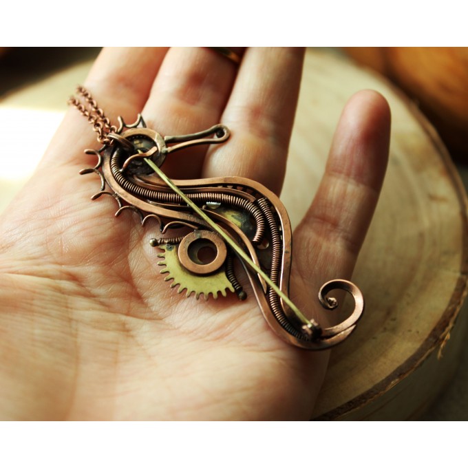 Steampunk Seahorse necklace-brooch