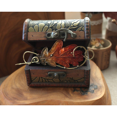 Copper hair clip with red - green oak leaf