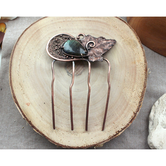 Filigree haircomb with copper ivy leaf and green labradorite