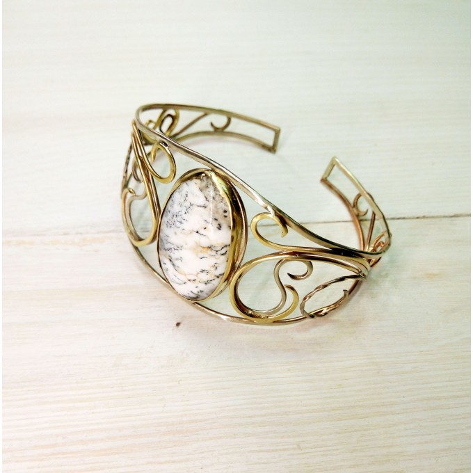 Dendrite agate cuff bracelet