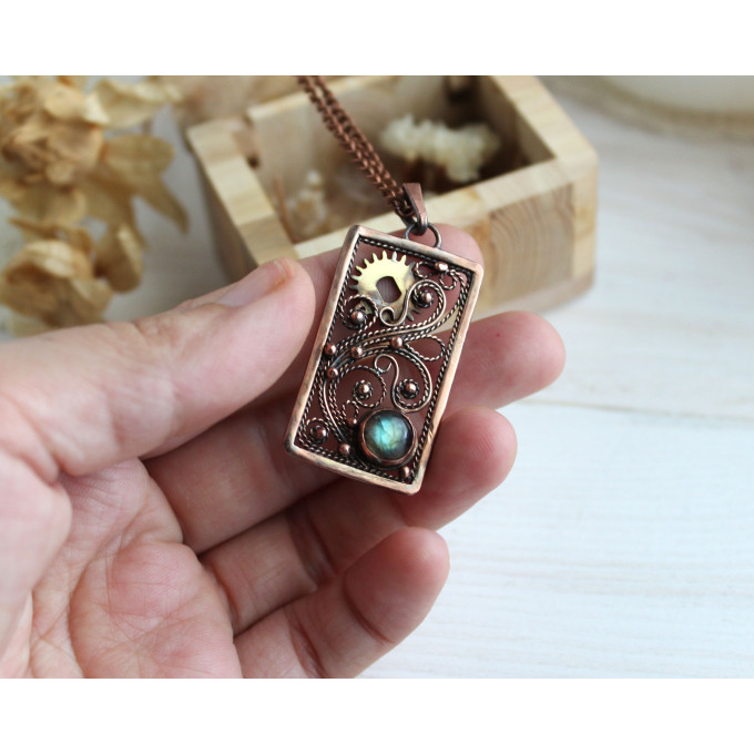 SteamPunk filigree labradorite necklace 
