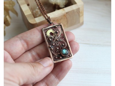 SteamPunk filigree labradorite necklace 