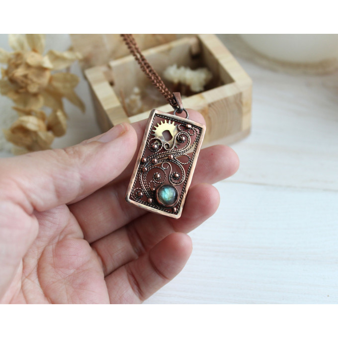 SteamPunk filigree labradorite necklace 