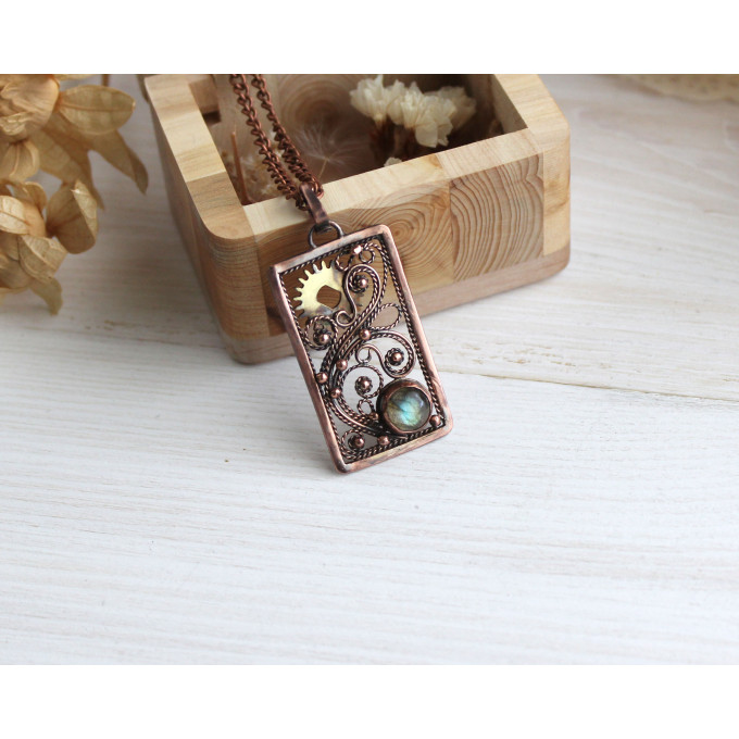 SteamPunk filigree labradorite necklace 