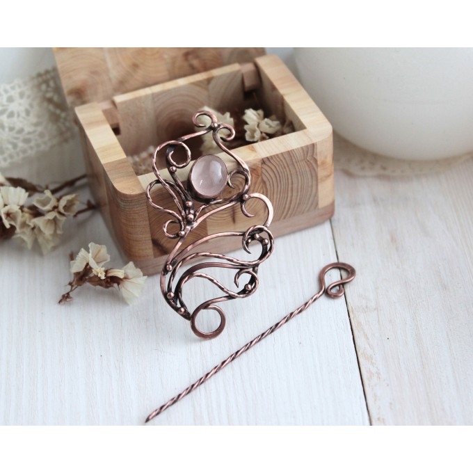 Copper rose quartz brooch