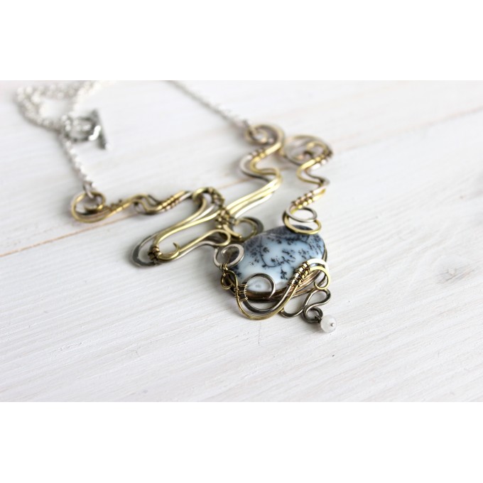 Mixed metal dendrite agate necklace