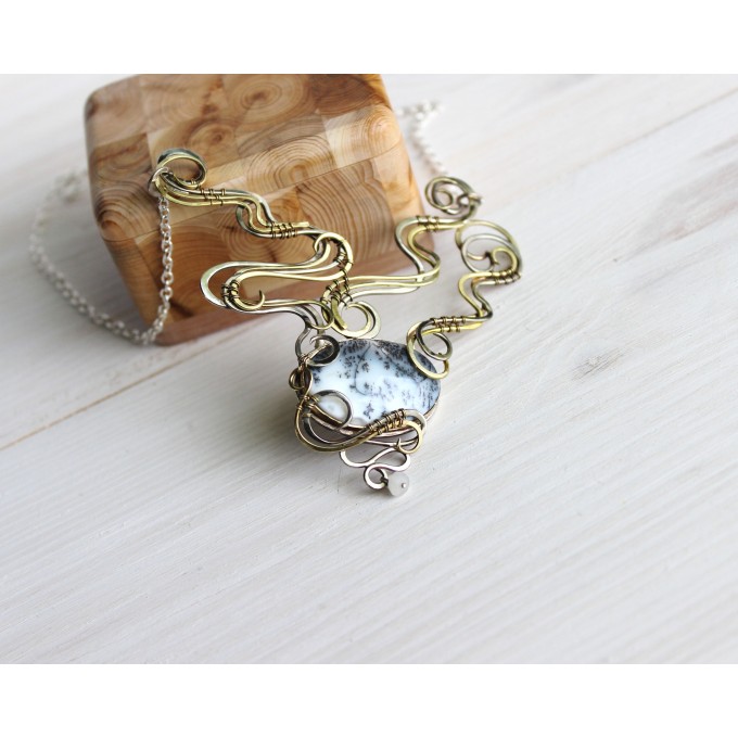 Mixed metal dendrite agate necklace