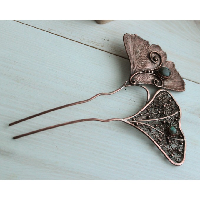 Ginkgo hair comb with labradorite