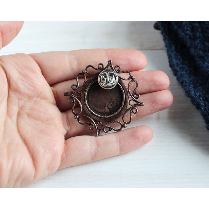 SteamPunk clockface brooch 
