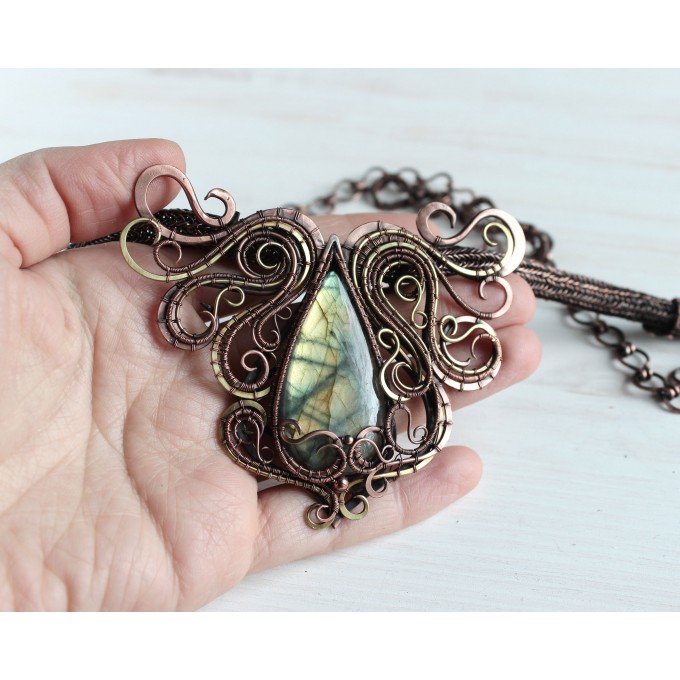 Copper wire wrap labradorite necklace