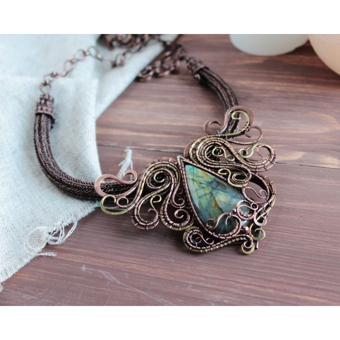 Copper wire wrap labradorite necklace