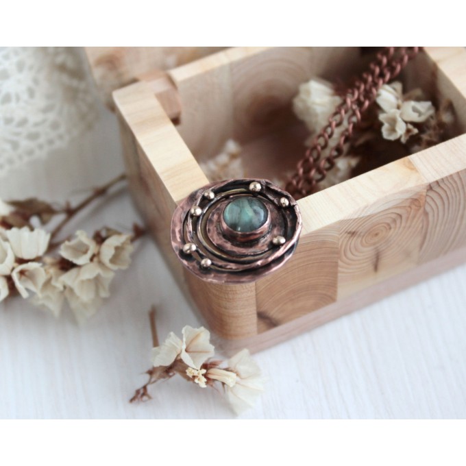 SteamPunk labradorite necklace 